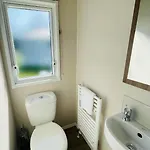 The Hideaway With Hot Tub